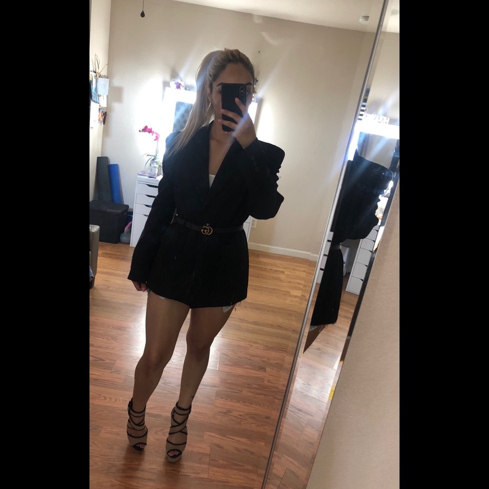 Black Blazer